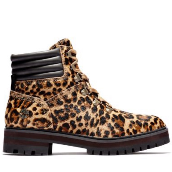 TIMBERLAND WOMEN'S LONDON SQUARE LACE-UP BOOTS - Picture 2 of 9
